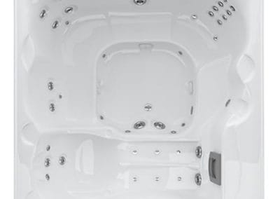 Jacuzzi Lodge L