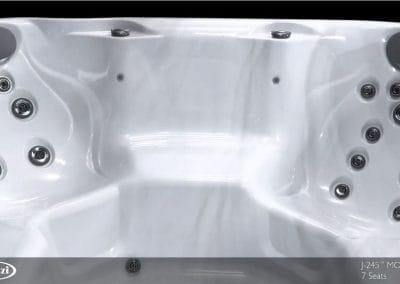 New 2024 Jacuzzi J-245