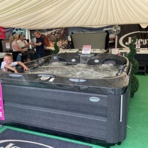 <b>Jacuzzi<sup>®</sup></b><br /><i>J-475IP™</i></sup><br /> 2025</sup><p style="color:RED;"><br><b> EX-SHOW-DISPLAY</b></p></p>